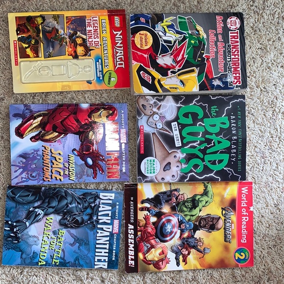 6 Books Marvel, transformers, Lego etc - Picture 2 of 2
